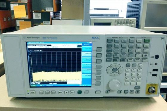 주문 휴대용 MXA 신호 분석기 10 Hz에서 26.5 GHz 주파수 범위 및 실시간 스펙트럼 분석 온라인 제조