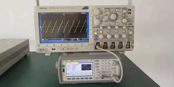 주문 텍트로닉스 DPO3034 아날로그 디지털 오실로스코프 300MHz 2.5GS/S 4 채널 온라인 제조