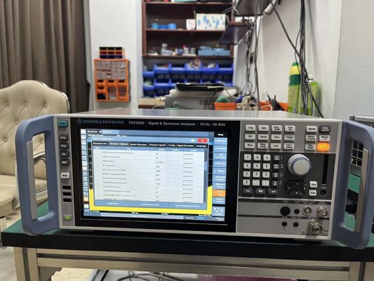 주문 로드 앤 슈바츠 FSV3030 신호 및 스펙트럼 분석기 10 Hz ~ 30 GHz 범위 200 MHz 대역폭 및 터치 스크린 GUI 온라인 제조