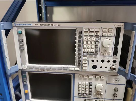 주문 중고 Rohde And Schwarz ESPI7 EMI 테스트 수신기 9 kHz ~ 7 GHz CISPR 준수 EMI 사전 적합성 수신기 온라인 제조
