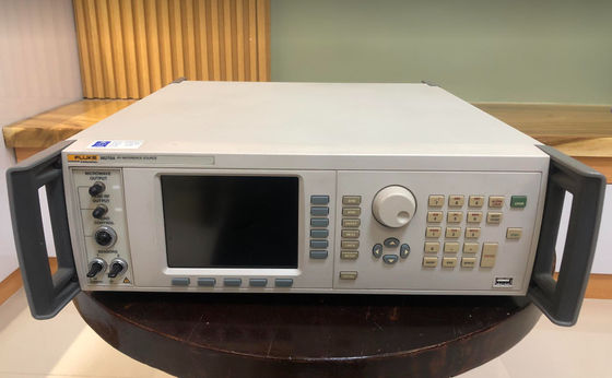 주문 시험된 Fluke 96270A 27 GHz 저단계 소음 참조 소스 멀티 제품 캘리브레이터 온라인 제조