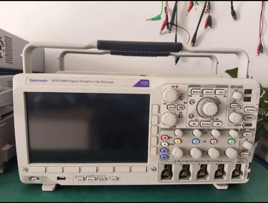 주문 사용중인 테크트로닉스 DPO3054 디지털 광소 오실로스코프 500 MHz 대역폭, 4채널, 2.5 GS/s 샘플 레이트 온라인 제조