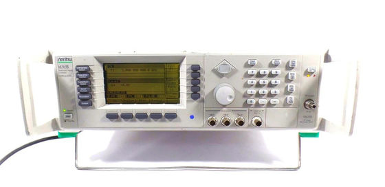 주문 안리쓰 68369B 마이크로파 신호 생성기 10 MHz ~ 40 GHz, 극저 SSB 단계 소음 및 내부 변조 온라인 제조