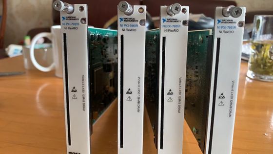 주문 데이터 획득 DAQ 다기능 국가 기기 NI PXI-7951R Virtex-5 LX30 FPGA PXI FPGA 모듈 FlexRIO 온라인 제조