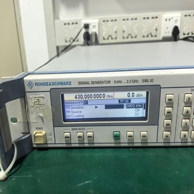 주문 로데슈바르즈 SML02 9kHz-2.2GHz 신호 발생기 온라인 제조