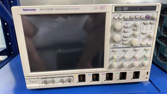 테크트로닉스 DSA71604B 오실로스코프 16 GHz 4 Ch 50 GS/S 사용중