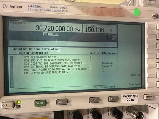 키사이트/Agilent E4438C 휴대용 ESG RF 신호 생성기 내구성
