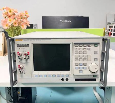 높은 정확성 Fluke 6100A 전기 전력 표준 완전한 작업 조건에서 신선한 캘리브레이션을 제공 할 수 있습니다