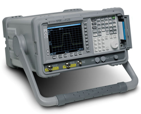 키사이트 E4405B ESA-E 스펙트럼 분석기 9kHz ~ 13.2 GHz 주파수 범위 및 0 ~ 55 °C 온도 범위