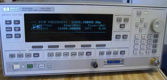 키시트 (Agilent) 83640L 합성 스웨이트-CW 생성기, 10 MHz에서 40 GHz