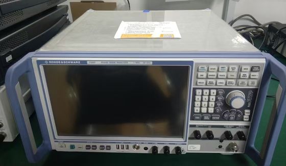 Rohde and Schwarz FSWP50 단계 소음 분석기 1MHz ~ 50GHz 작업 조건에서 테스트