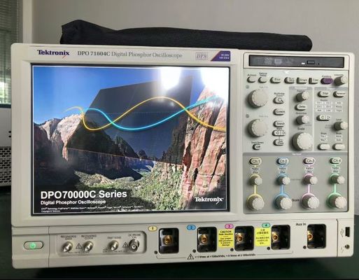 테스트된 Tektronix DPO71604C DSA71604C 16 GHz 100 GS/s 4채널 디지털 오실로스코프