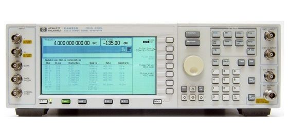 키사이트 (Agilent) E4433B ESG-D 시리즈 RF 신호 생성기, 250 kHz - 4 GHz 벤치 톱/랙 마운트