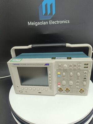 테크트로닉스 TDS3052C 디지털 광소 오실로스코프 500MHz 대역폭 2채널 및 5GS/s 샘플 레이트